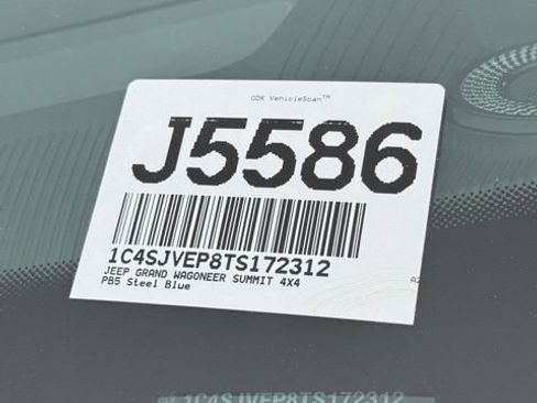 New 2026 Jeep Grand Wagoneer Summit AWD/4WD image 40