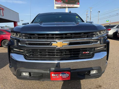 Used 2019 Chevrolet Silverado 1500 LT w/ Texas Edition RWD image 2