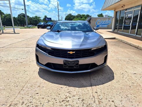 Used 2020 Chevrolet Camaro LT image 2