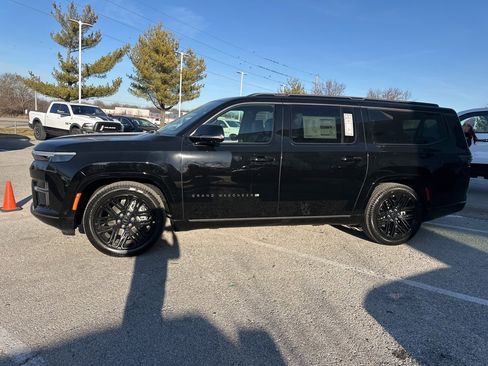 New 2026 Jeep Grand Wagoneer L Limited image 17