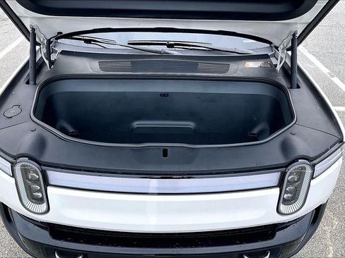 Used 2023 Rivian R1S Launch Edition AWD/4WD image 34
