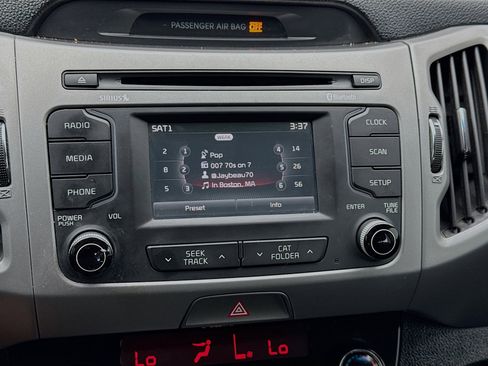 Used 2016 Kia Sportage EX FWD image 11