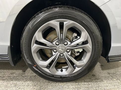 Used 2025 Honda Accord EX-L image 11