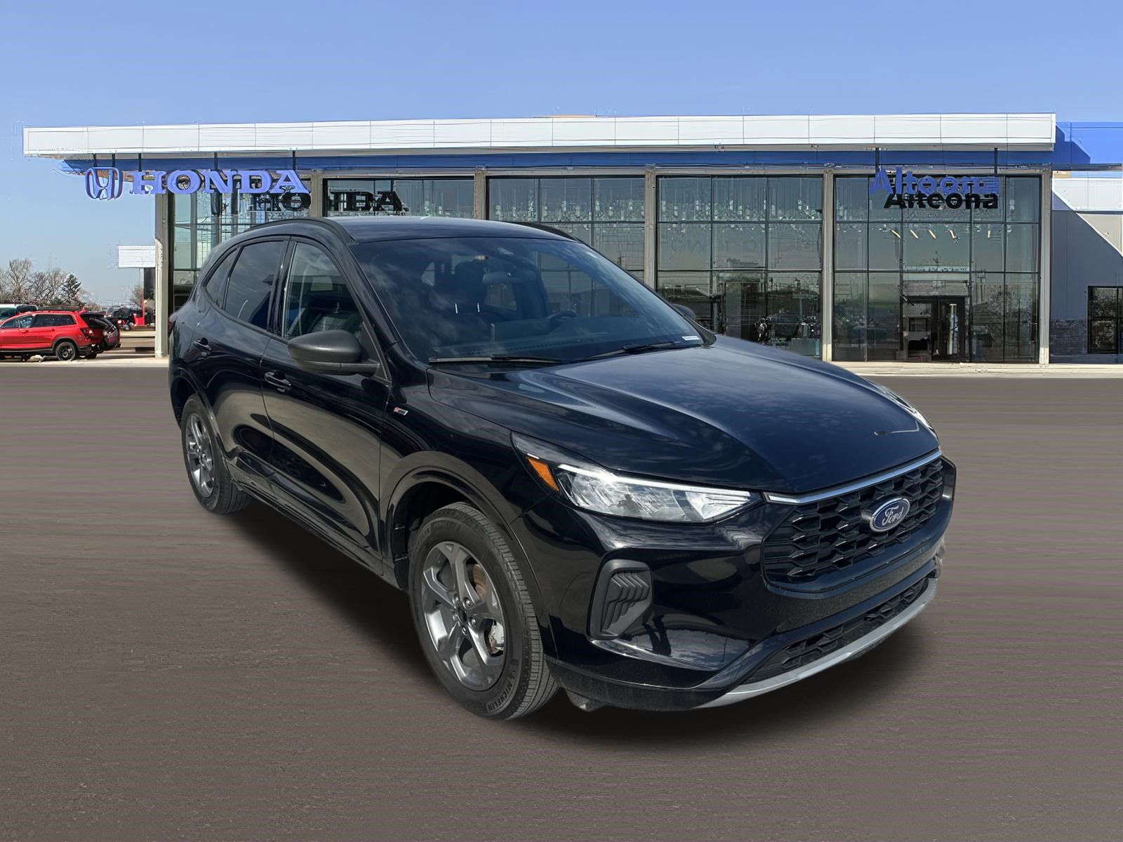 Used 2024 Ford Escape ST-Line w/ Tech Pack #1 AWD/4WD image 6
