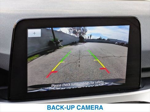 Used 2020 Ford Escape SE Sport image 18