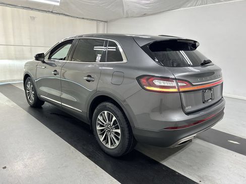 Used 2022 Lincoln Nautilus AWD w/ Premium Package image 7