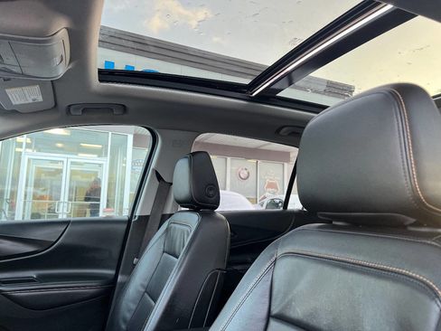 Used 2018 Chevrolet Equinox Premier FWD image 10