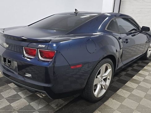 Used 2012 Chevrolet Camaro SS RWD image 3