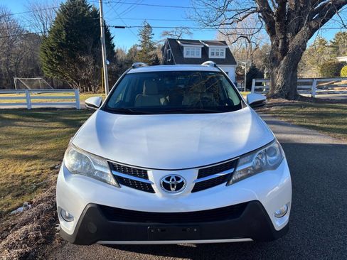 Used 2014 Toyota RAV4 Limited image 6