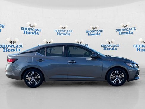 Used 2023 Nissan Sentra SV image 9