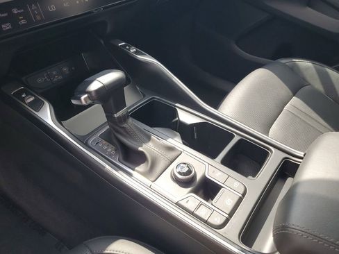 Used 2025 Kia Sorento S w/ Panoramic Sunroof Package FWD image 20