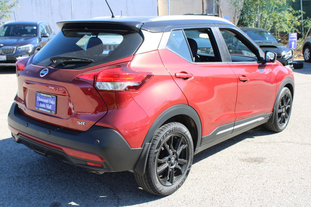 Used 2020 Nissan Kicks SR FWD image 4