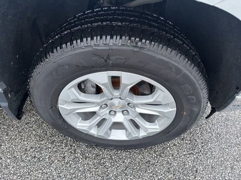 Certified 2022 Chevrolet Silverado 1500 LTZ w/ LTZ Convenience Package II image 9