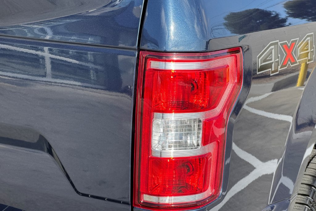 Used 2020 Ford F150 XLT w/ Equipment Group 302A Luxury AWD/4WD image 30