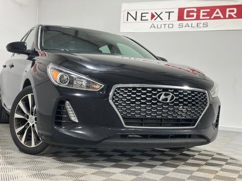 Used 2018 Hyundai Elantra GT image 5