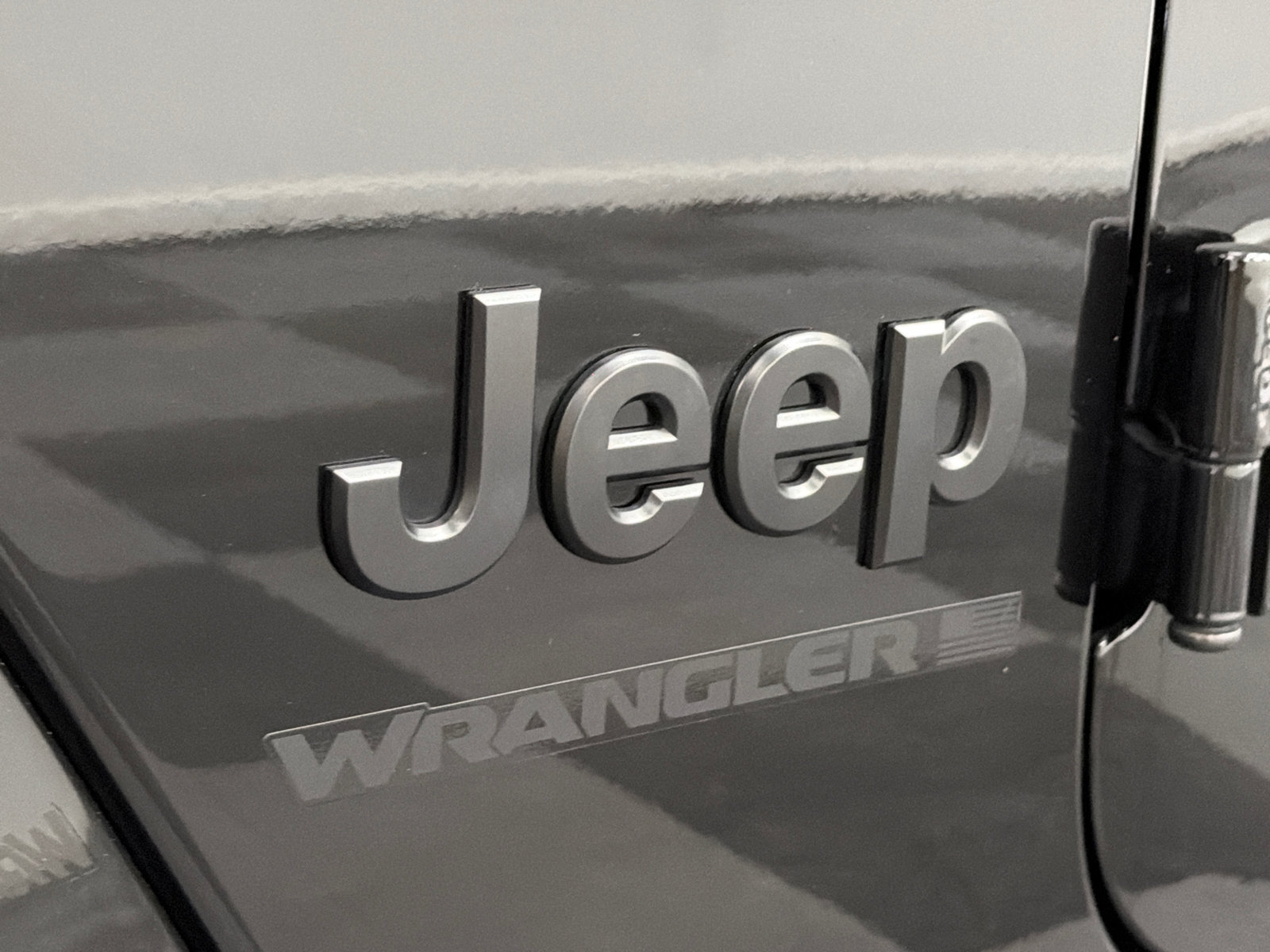 Used 2025 Jeep Wrangler Unlimited Sahara AWD/4WD image 14