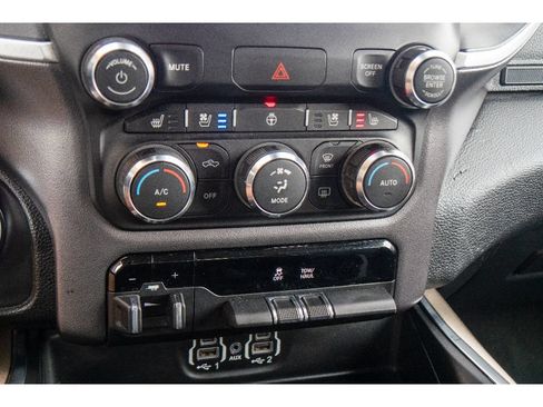 Used 2022 RAM 1500 Laramie AWD/4WD image 25