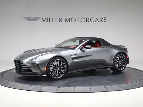 Used 2026 Aston Martin V8 Vantage Roadster image 16