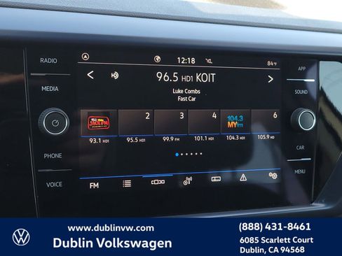 Certified 2023 Volkswagen Taos SE image 19