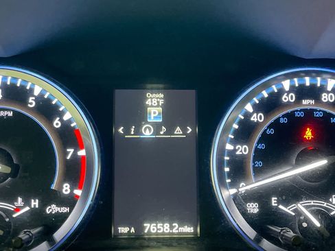 Used 2015 Toyota Highlander XLE image 15