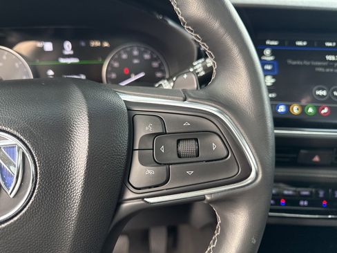 Used 2023 Buick Envision Avenir image 27