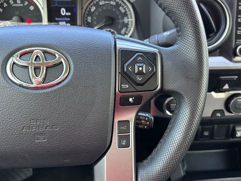 Used 2023 Toyota Tacoma SR5 RWD image 17