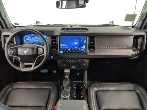 Certified 2025 Ford Bronco Badlands AWD/4WD image 7