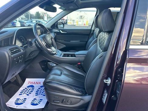 Used 2021 Hyundai Palisade Limited image 9