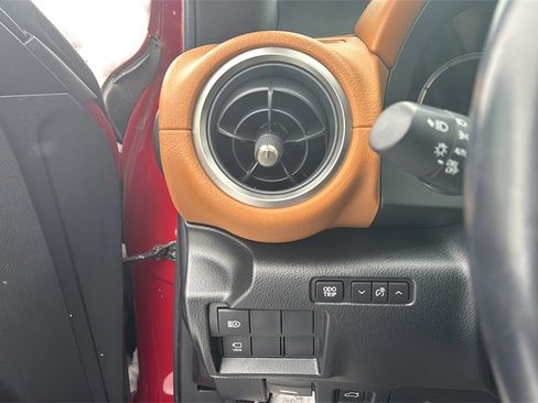 Used 2022 Lexus IS 300 300 image 16