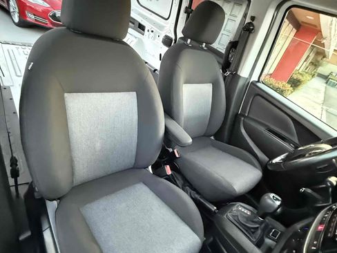 Used 2017 RAM ProMaster City Tradesman SLT w/ Rear Back-up Camera Group image 26