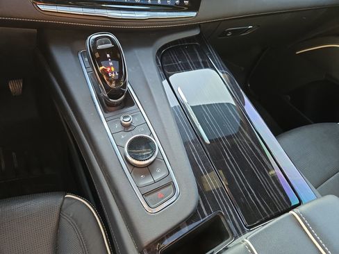 Used 2021 Cadillac Escalade Sport w/ Driver Assist Tech Package image 22