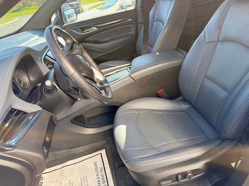 Used 2023 Buick Enclave Essence w/ Sport Touring Edition image 27