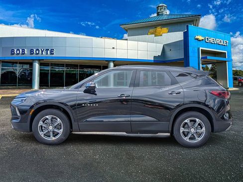 New 2026 Chevrolet Blazer LT w/ LPO, Floor Liner Package FWD image 2