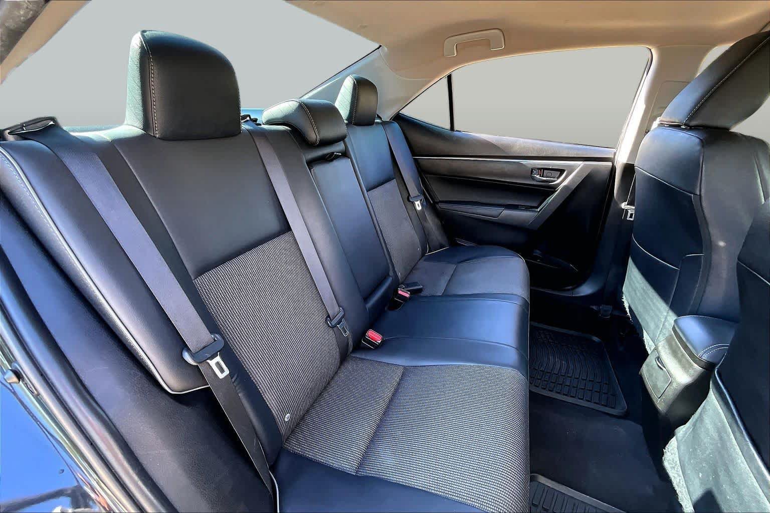 Used 2016 Toyota Corolla S FWD image 19