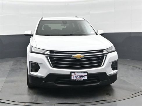 Used 2023 Chevrolet Traverse LT w/ LPO, Floor Liner Package image 9