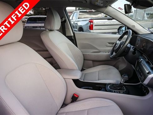 Certified 2024 Hyundai Kona SEL image 17