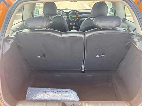 Used 2018 MINI Cooper S image 12