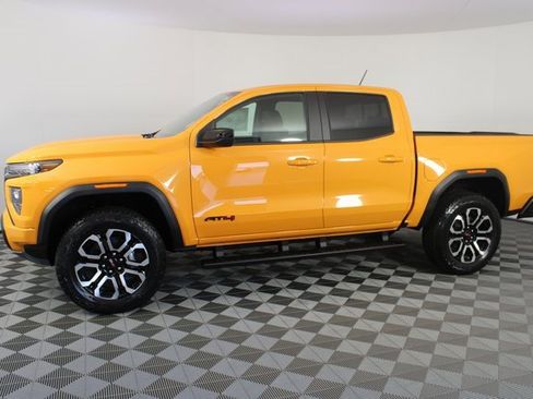 New 2026 GMC Canyon AT4 w/ AT4 Premium Package image 2