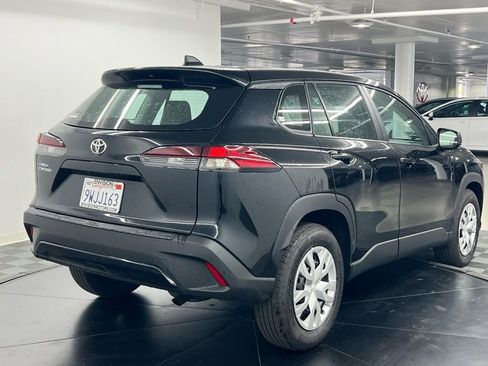 Used 2026 Toyota Corolla Cross L image 4