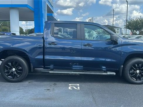 Used 2021 Chevrolet Silverado 1500 Custom image 8