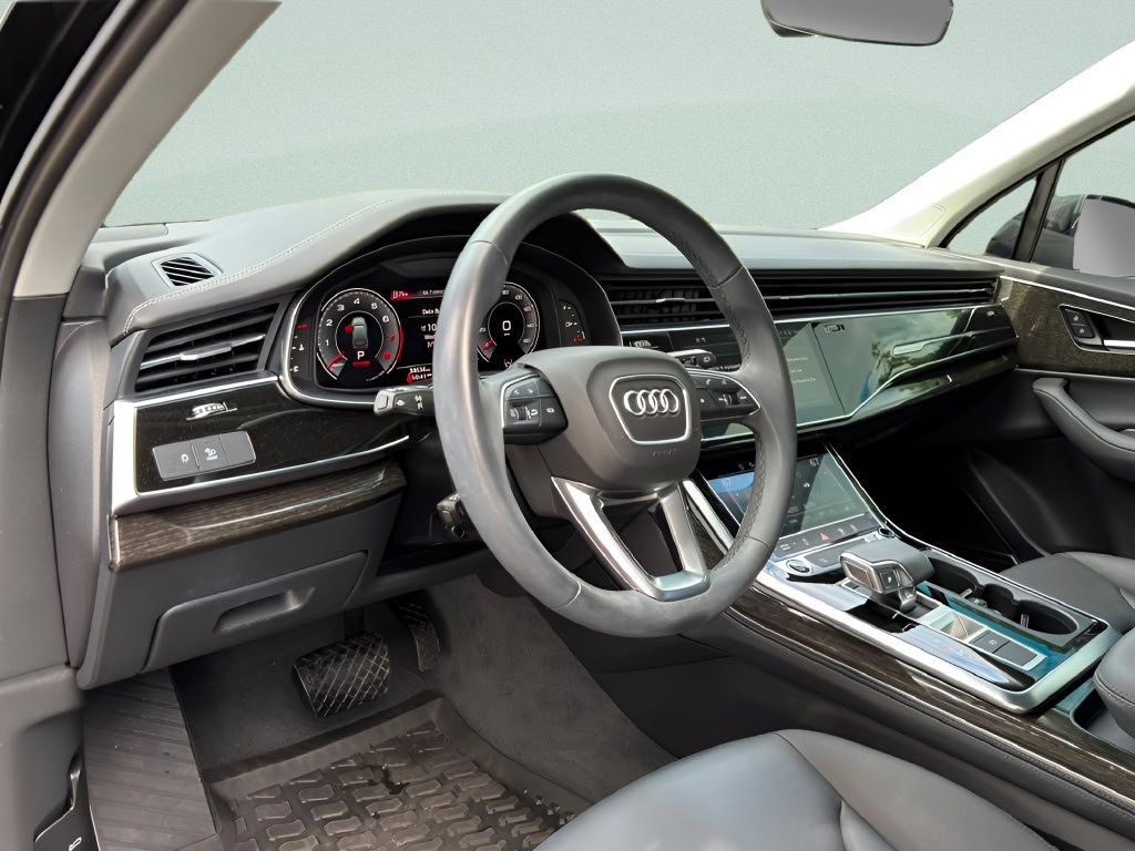 Used 2023 Audi Q7 3.0T Premium Plus AWD/4WD image 9