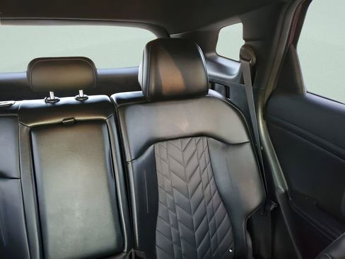 Used 2023 Kia Sportage X-Line image 6