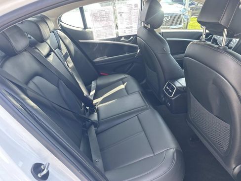 Used 2026 Genesis G70 2.5T RWD image 34