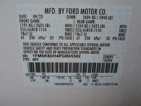 Used 2023 Ford Explorer XLT w/ Equipment Group 202A image 27