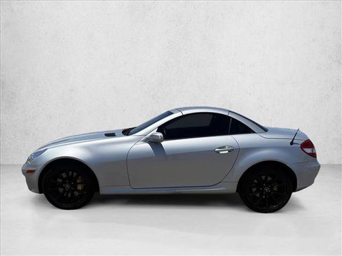 Used 2005 Mercedes-Benz SLK 350 image 9