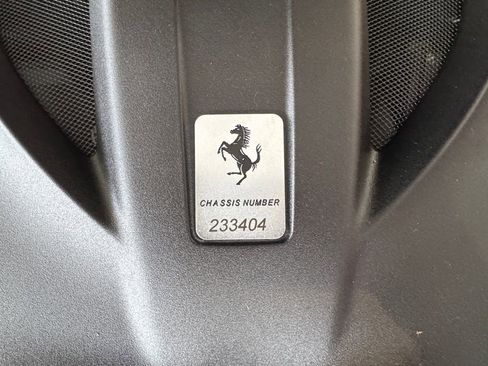 Used 2018 Ferrari GTC4Lusso T image 25