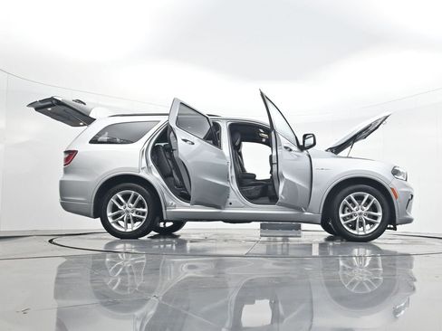 Used 2023 Dodge Durango R/T image 40