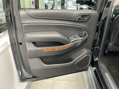 Used 2015 Chevrolet Suburban LTZ AWD/4WD image 11