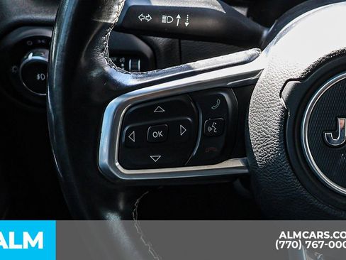 Used 2021 Jeep Wrangler Unlimited Sahara image 35