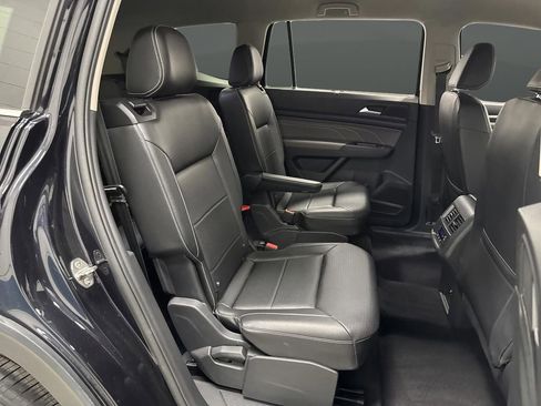 Used 2022 Volkswagen Atlas SE w/ Black Wheel Package image 30